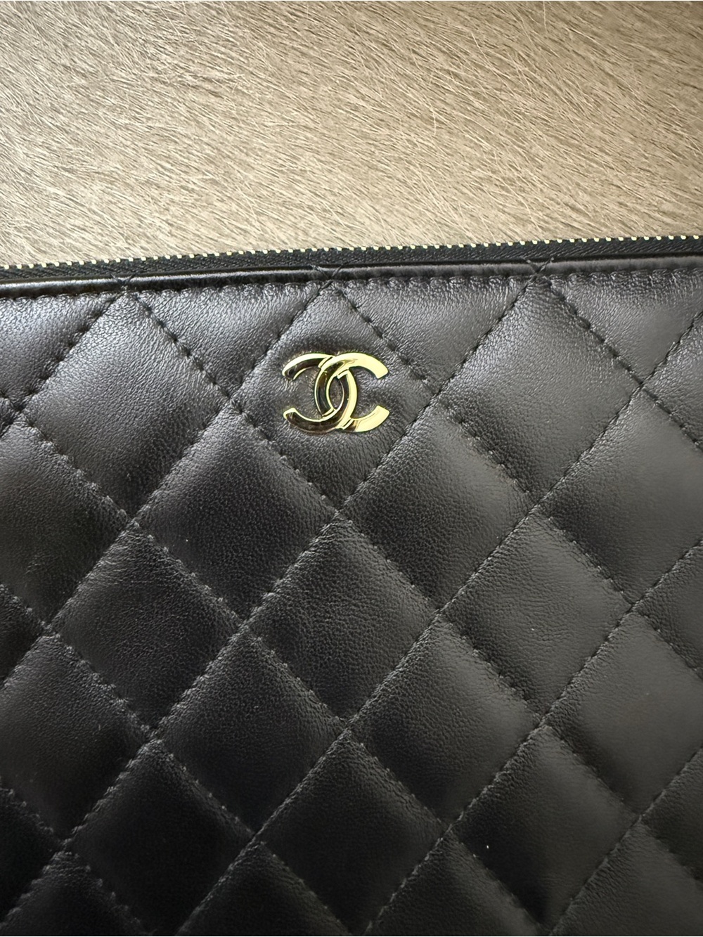 CHANEL Black Quilted Leather Zip Pouch/Clutch with Gold CC - Picture 3 of 10